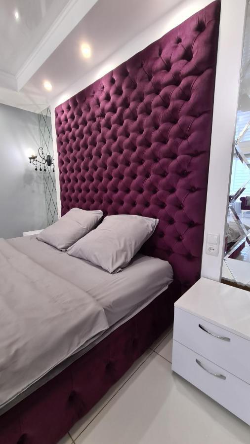 Apartaments On Prospekt Mira 35 ครือวอยร็อก ภายนอก รูปภาพ