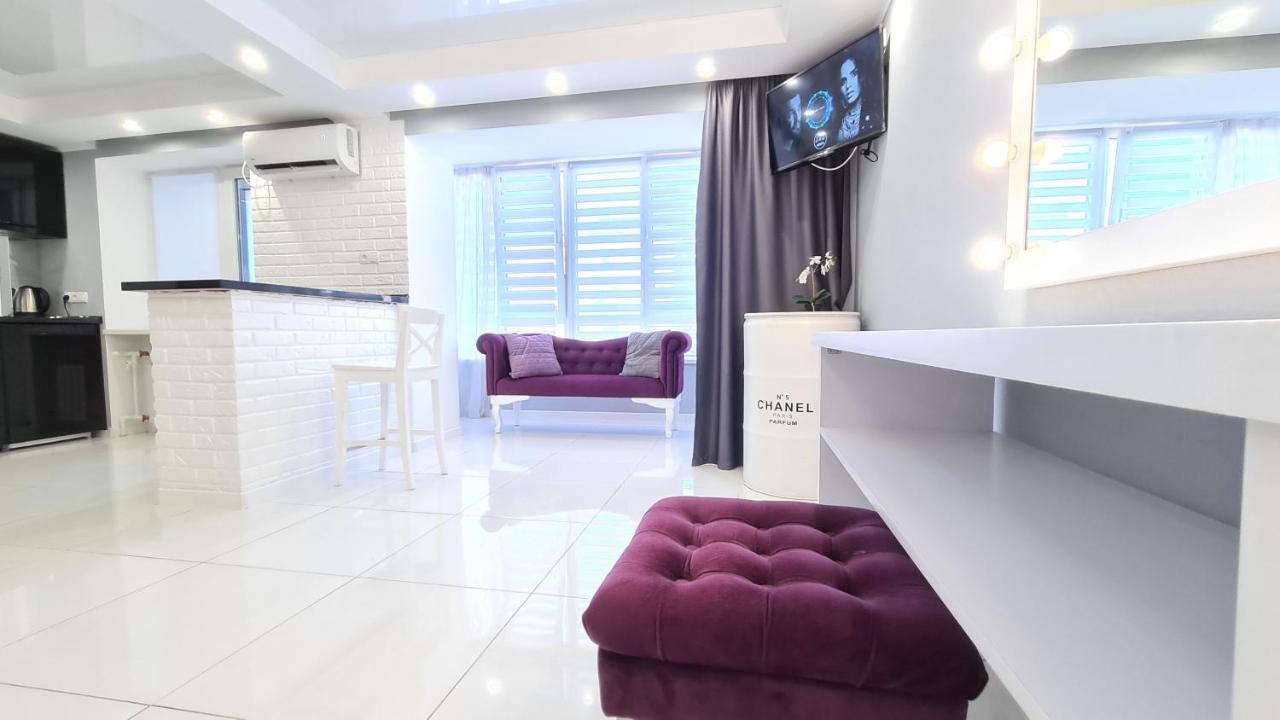 Apartaments On Prospekt Mira 35 ครือวอยร็อก ภายนอก รูปภาพ