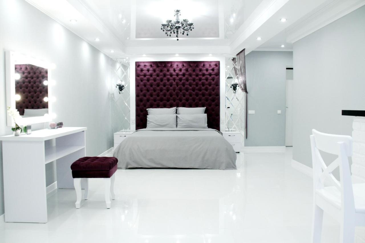 Apartaments On Prospekt Mira 35 ครือวอยร็อก ภายนอก รูปภาพ