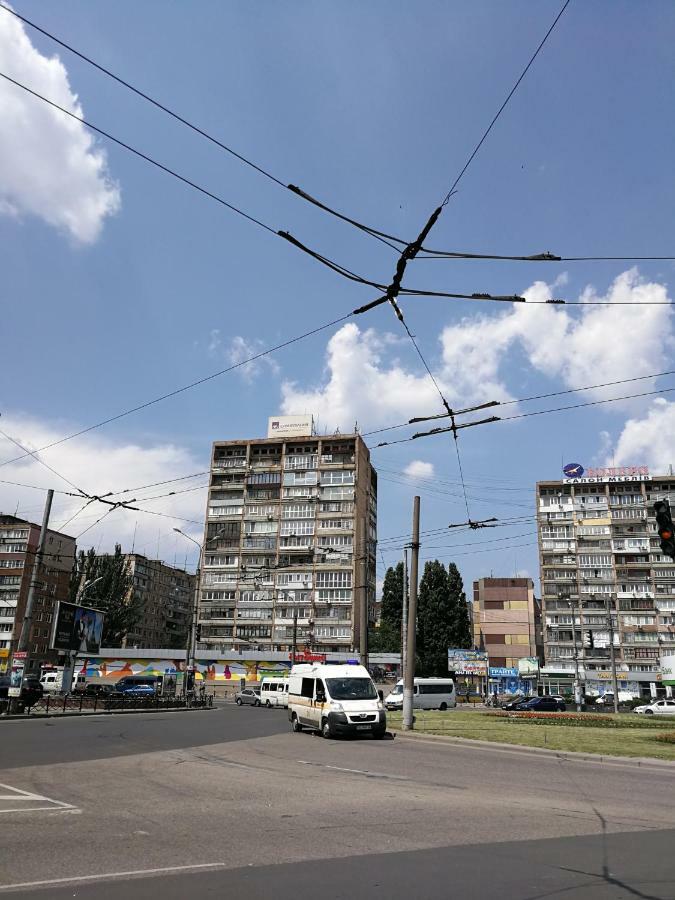 Apartaments On Prospekt Mira 35 ครือวอยร็อก ภายนอก รูปภาพ